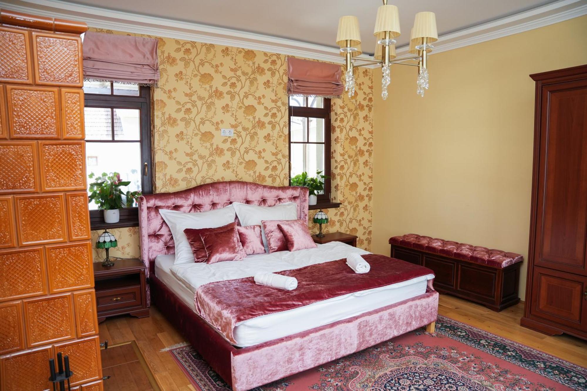 Várkert Deluxe Apartmanház Miskolc Exterior foto